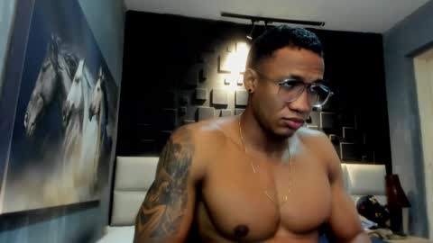 logan_varela online show from 12.10.24