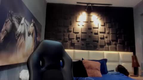 logan_varela online show from 12.22.24