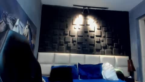 logan_varela online show from 12.24.24