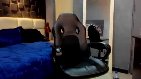 logan_varela online show from 12.26.24