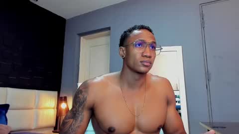 logan_varela online show from 01.02.25