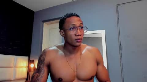 logan_varela online show from 01.03.25