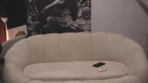 logan_varela online show from 02.15.25