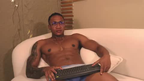 logan_varela online show from 03.01.25
