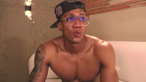 logan_varela online show from 03.01.25