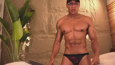 logan_varela online show from 03.02.25
