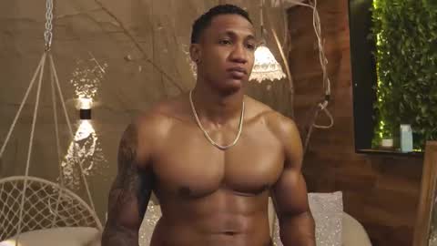 logan_varela online show from 09.18.25