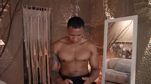 logan_varela online show from 09.20.25