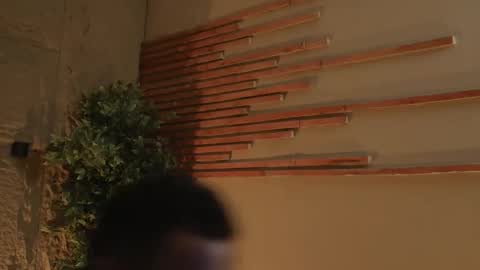 logan_varela online show from 10.16.25