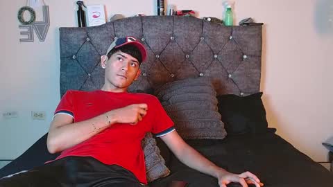 logan_willyams_ online show from 09.20.25