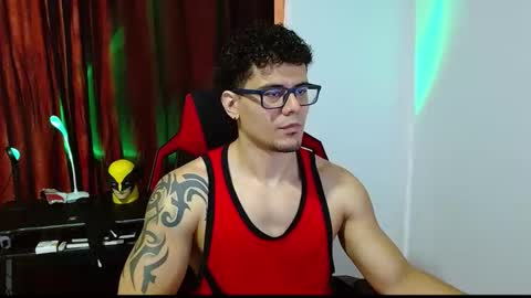 Snapshot of loganandrwz chatting on 02.27.26 Loganandrwz online show from 02.27.26