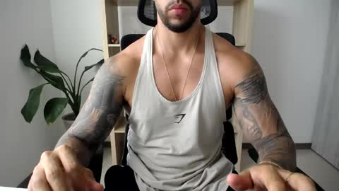 Logan Wolfp online show from 05.26.26