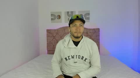 Snapshot of loganryder1 chatting on 10.22.25 LoganRyder1 online show from 10.22.25