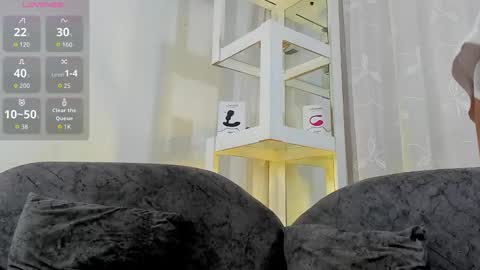 Snapshot of logantwink18 chatting on 09.16.25 logantwink18 online show from 09.16.25