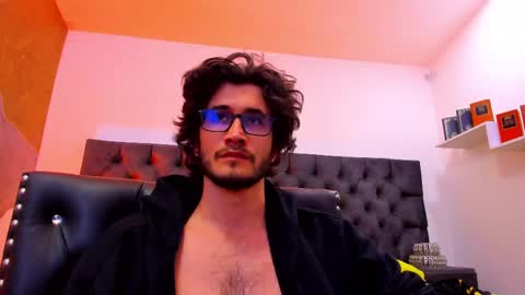 Loggan online show from 12.10.24