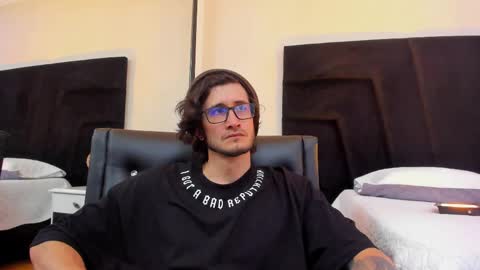 Loggan online show from 01.25.25