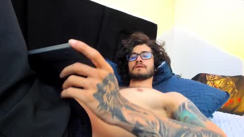 Loggan online show from 02.25.25