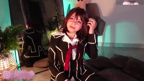 Snapshot of loidjanne chatting on 11.06.25 Janne Miller 9pm to 3am GMT-5 online show from 11.06.25