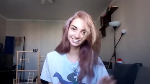 Amelia online show from 09.23.25