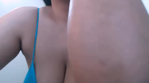 lola_222 online show from 02.21.25