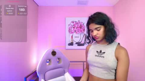 Snapshot of lola__45 chatting on 09.26.25              online show from 09.26.25