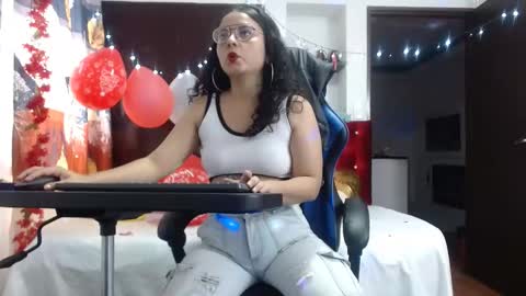 lola_fiery online show from 12.06.24