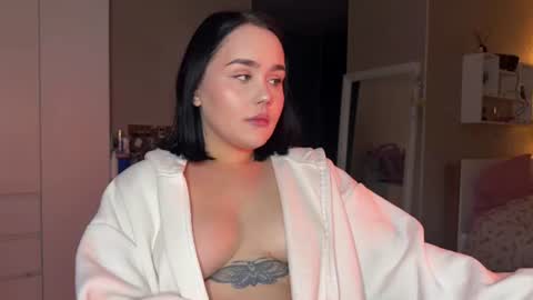 lola_razee online show from 06.27.26