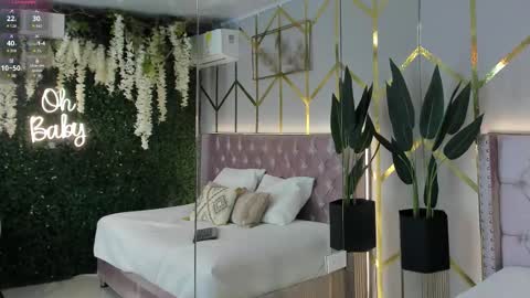 lola_saenz__ online show from 02.21.26