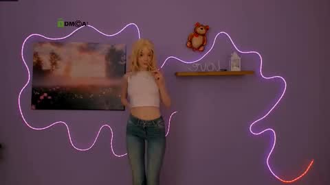 lola_savage_ online show from 03.07.26