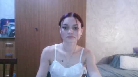 lola_sweetglow online show from 06.25.26