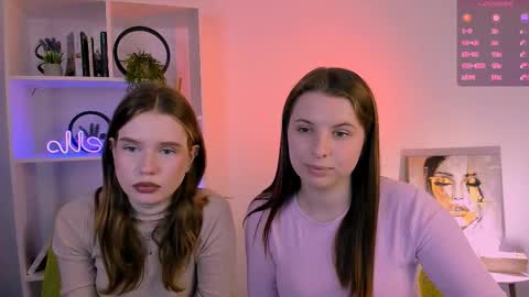 Lola online show from 10.04.25