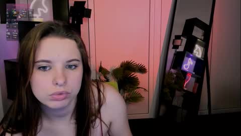 Lola online show from 11.12.25