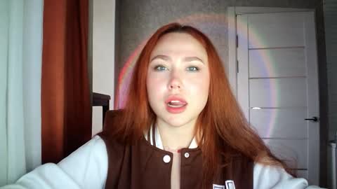 LolaaMint  online show from 03.04.26