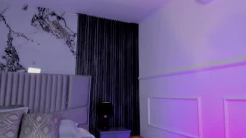 Lola Angel online show from 05.15.26
