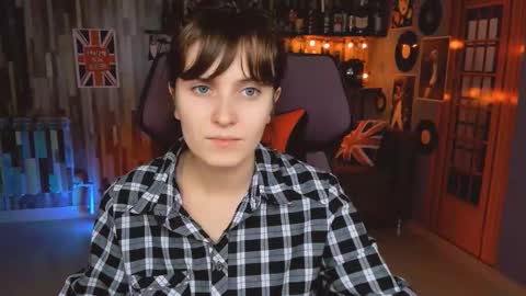 Snapshot of lolaasmus chatting on 11.05.25 I consider myself the god Loki but life just calls me LOL online show from 11.05.25