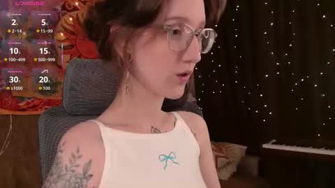lolami_ online show from 06.24.26