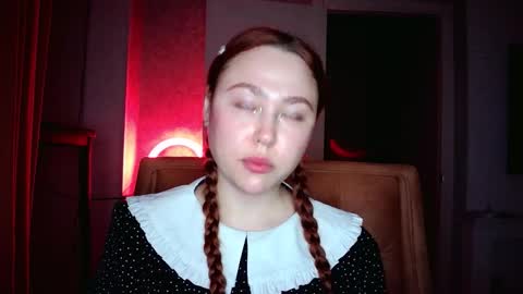 Lola online show from 09.25.25