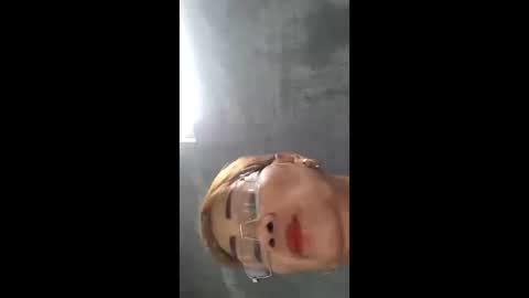 Snapshot of lolamommie chatting on 02.09.25 tey online show from 02.09.25