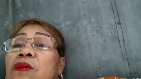 Snapshot of lolamommie chatting on 03.09.25 tey online show from 03.09.25
