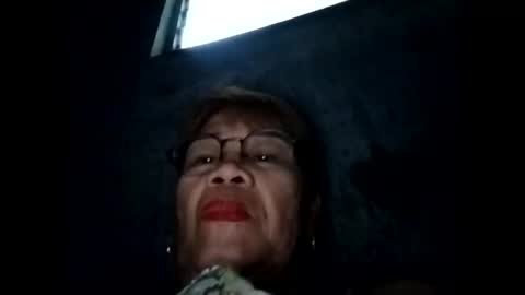 Snapshot of lolamommie chatting on 09.14.25 tey online show from 09.14.25