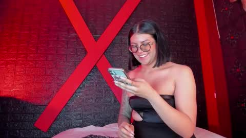 Lola online show from 01.06.26