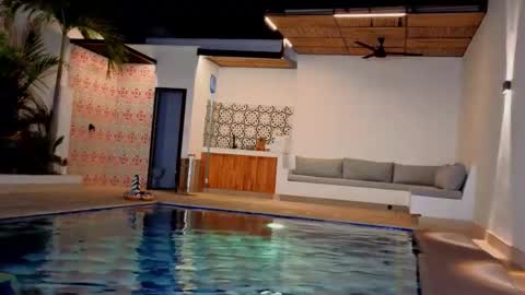 Rose online show from 10.29.25