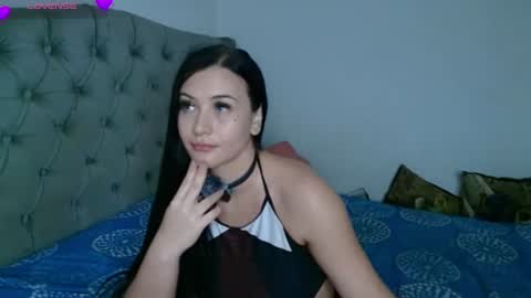 Snapshot of lollipoptease chatting on 06.12.26 Sweet Jazmin online show from 06.12.26