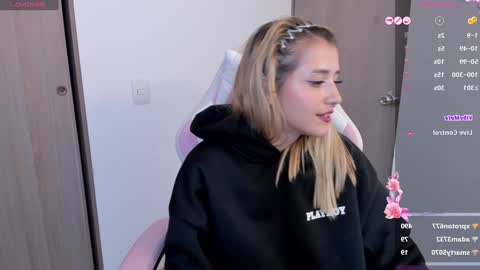 Lolly  online show from 12.31.24