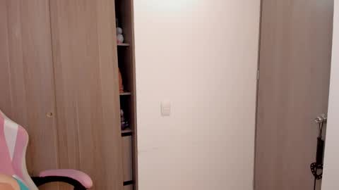 Lolly  online show from 02.14.25