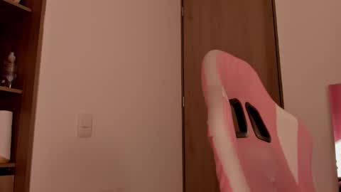 Lolly  online show from 03.02.25