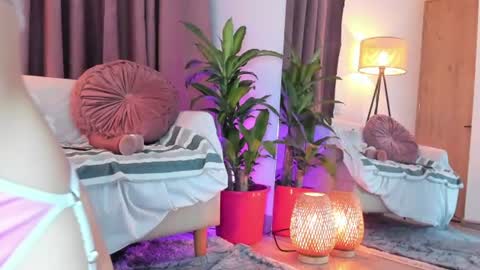 Lolly  online show from 07.02.26