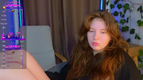 Mona online show from 09.27.25