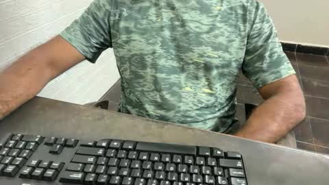 LollyPoppyRockyJosh online show from 10.28.25