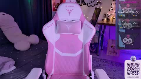 Lolly   online show from 12.21.24